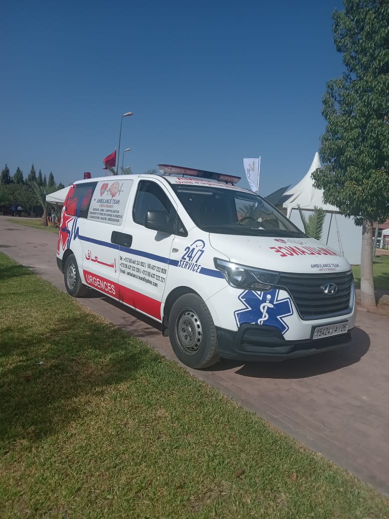 Collecte de Sang en Partenariat avec l'Hôpital Local